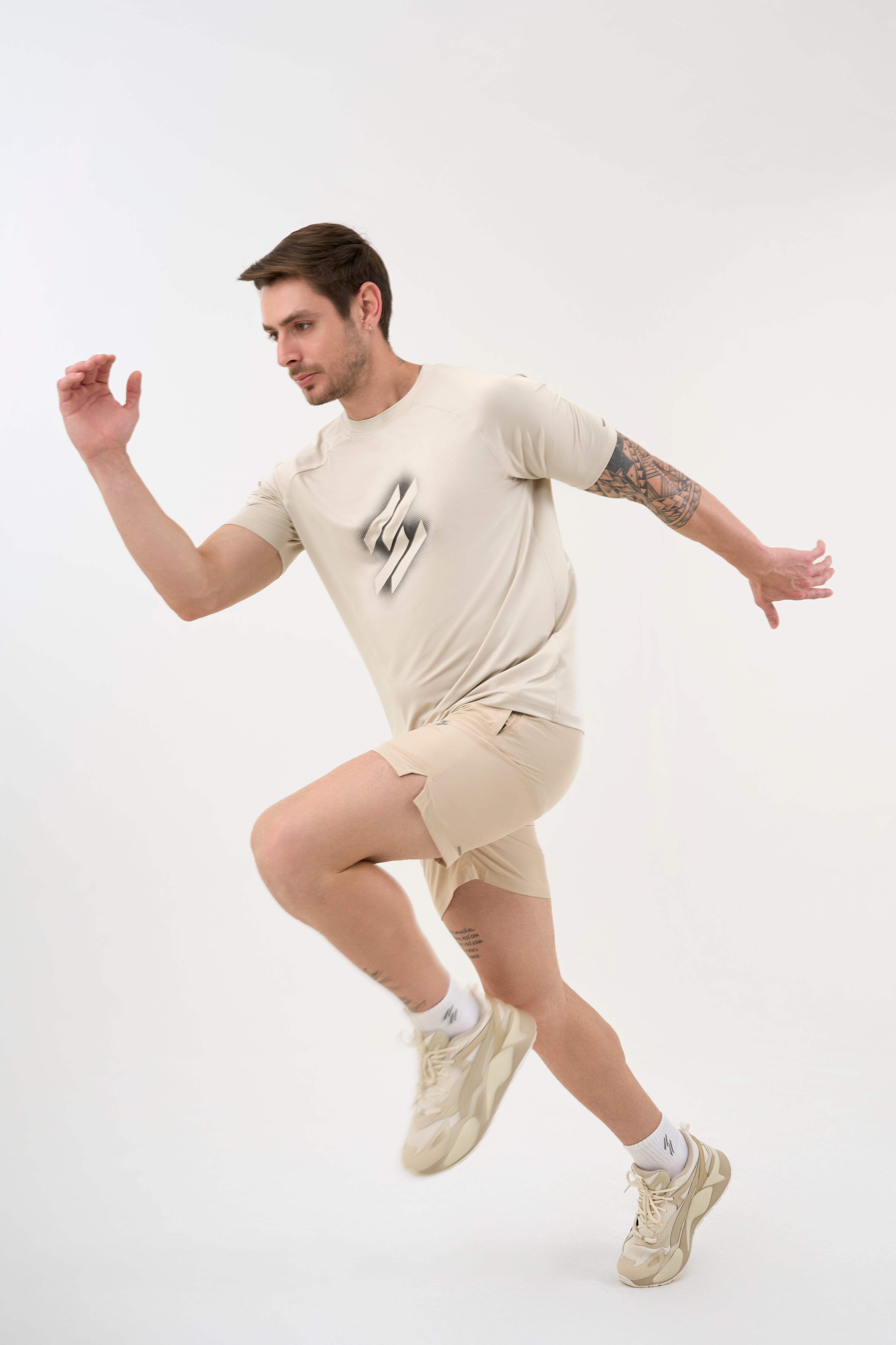 DCYPHR Men's AUSM5X™ Crewneck Tee - Ivory Mist