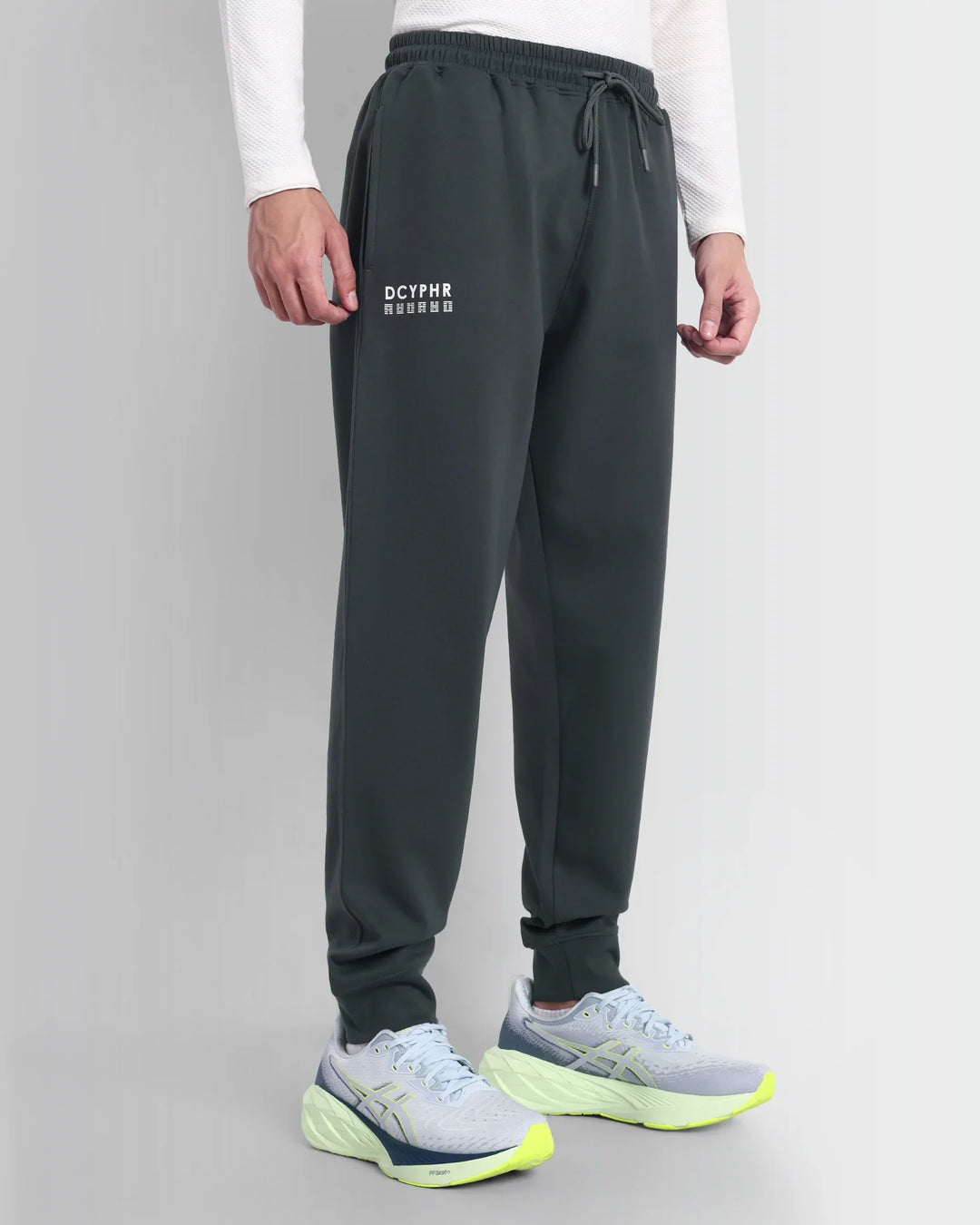 Decode Essentials Joggers - Black