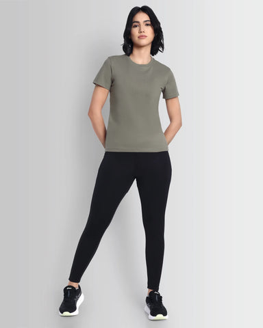 Essentials Stretch Brand Tee - Mud