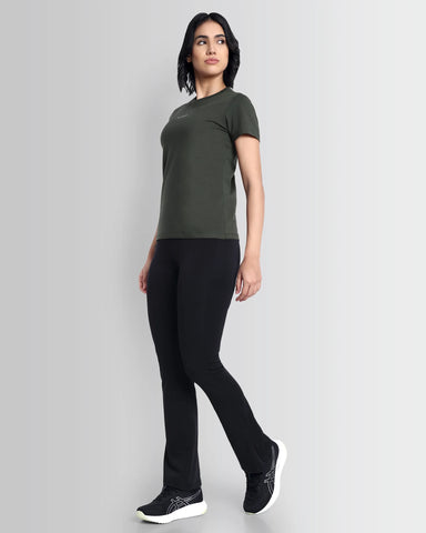 Essentials Stretch Brand Tee - Climbing Olive