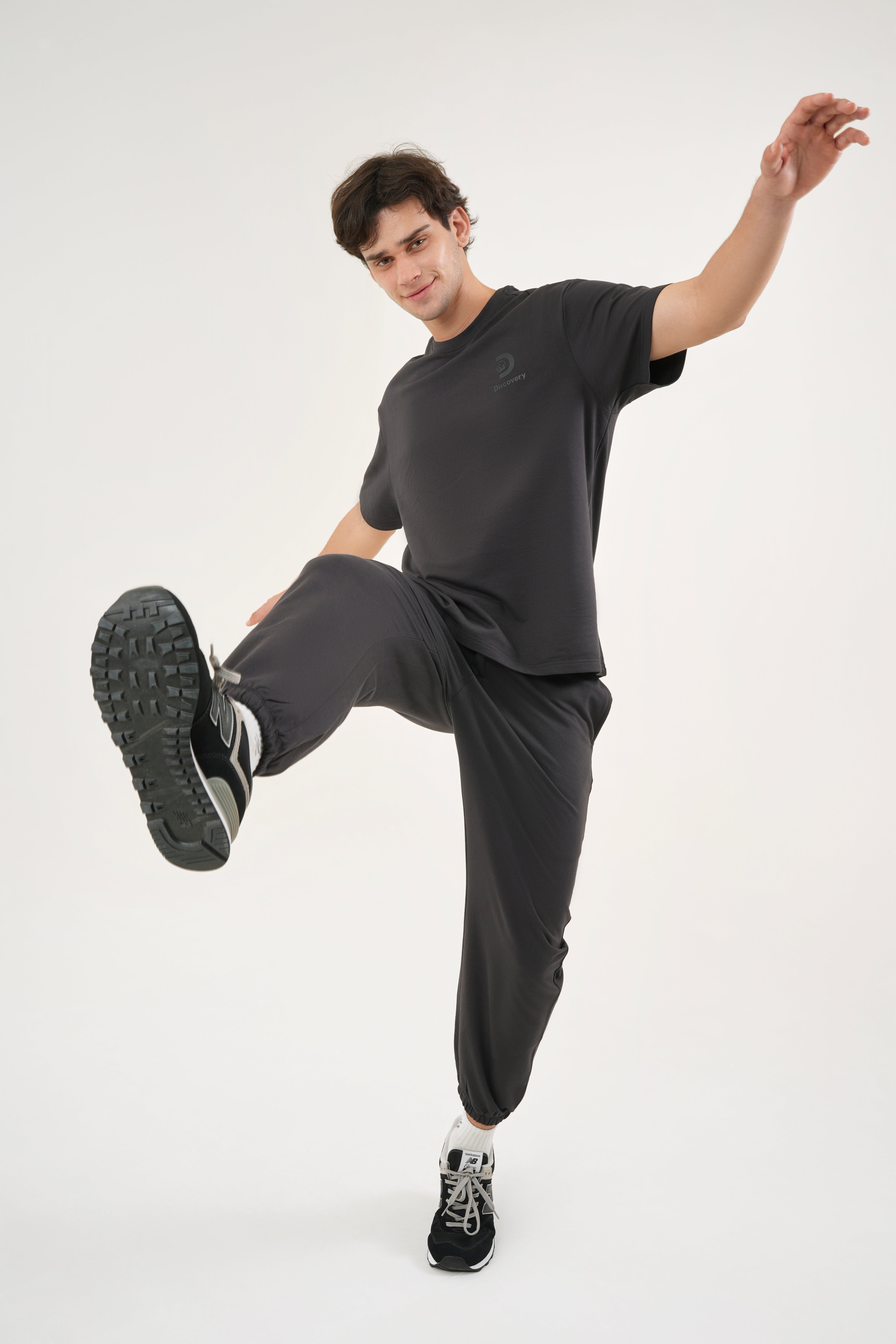 DISCOVERY Men's Lounge Explorer Joggers - Dark Night