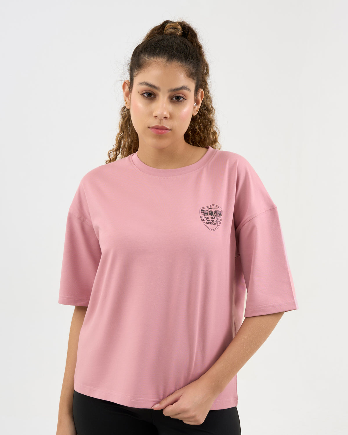 DISCOVERY Women's Snow Leopard Graphic Tee-Dusk Pink