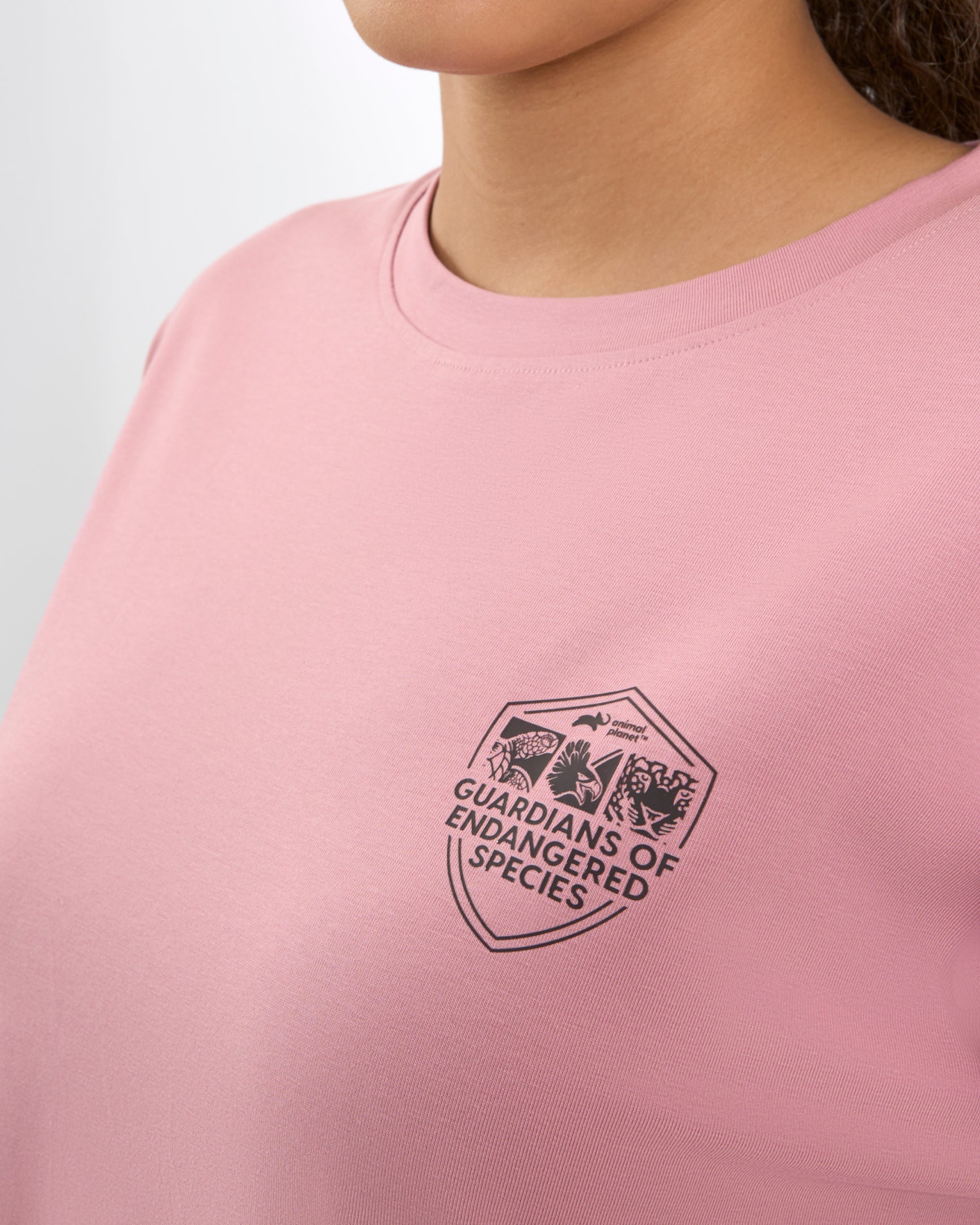 DISCOVERY Women's Snow Leopard Graphic Tee-Dusk Pink