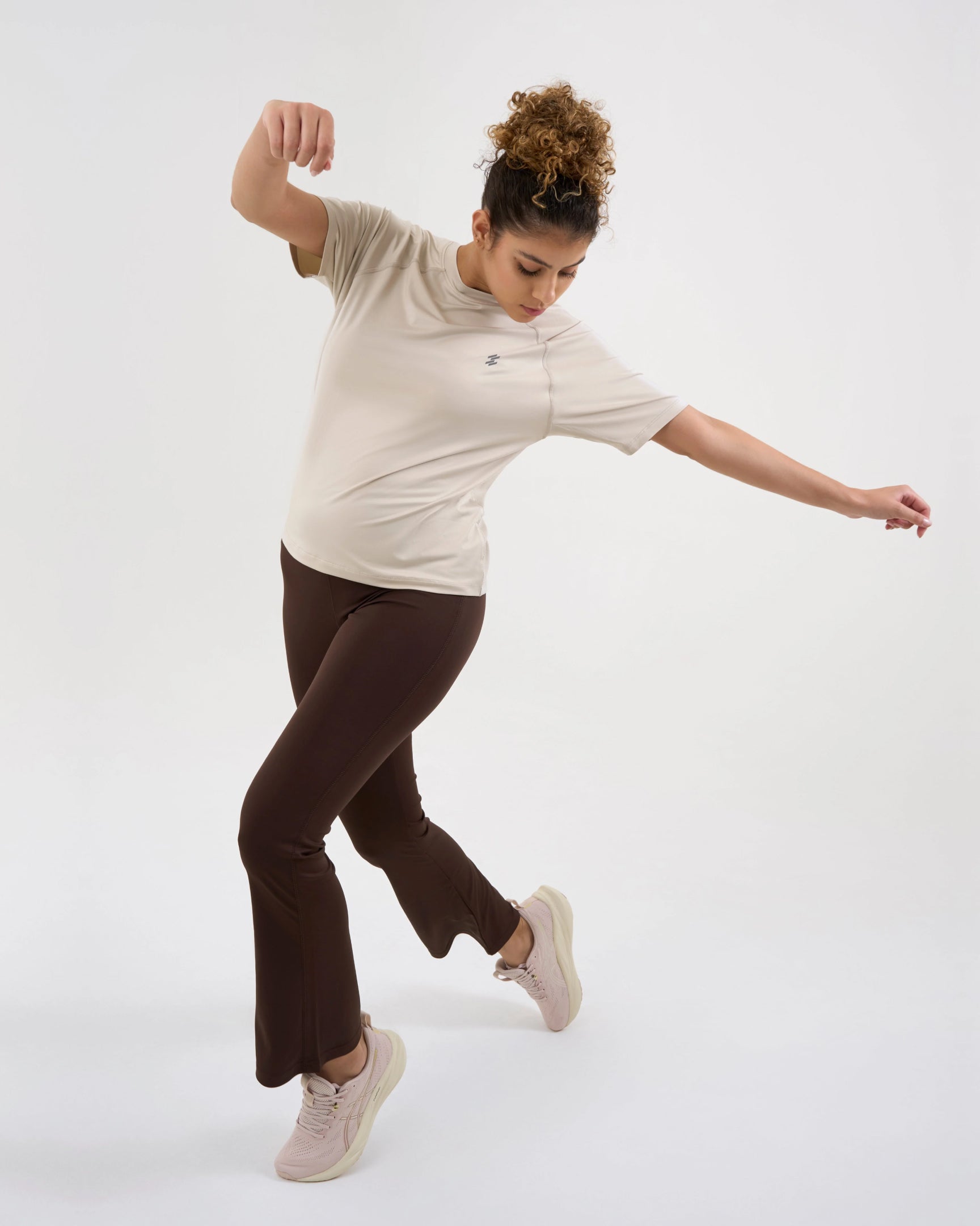 DCYPHR Women's AUSM5X™ Raglan Tee - Ivory Mist