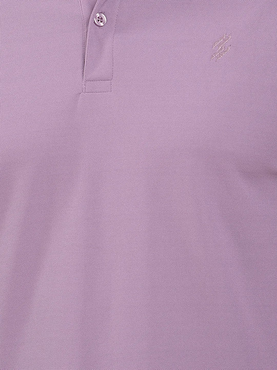 Close-up of a light purple polo t-shirt (DCYPHR Men&