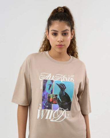 DISCOVERY Women's All Kinds Wild Graphic Tee - Dune Earth