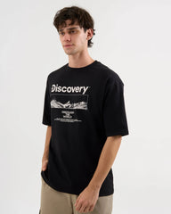 DISCOVERY Men's Moon Explorer Graphic Tee - Black
