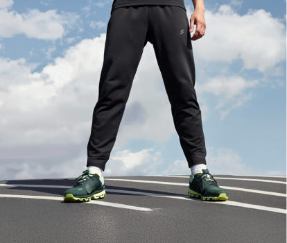 Trackpants