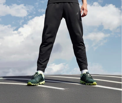 Trackpants