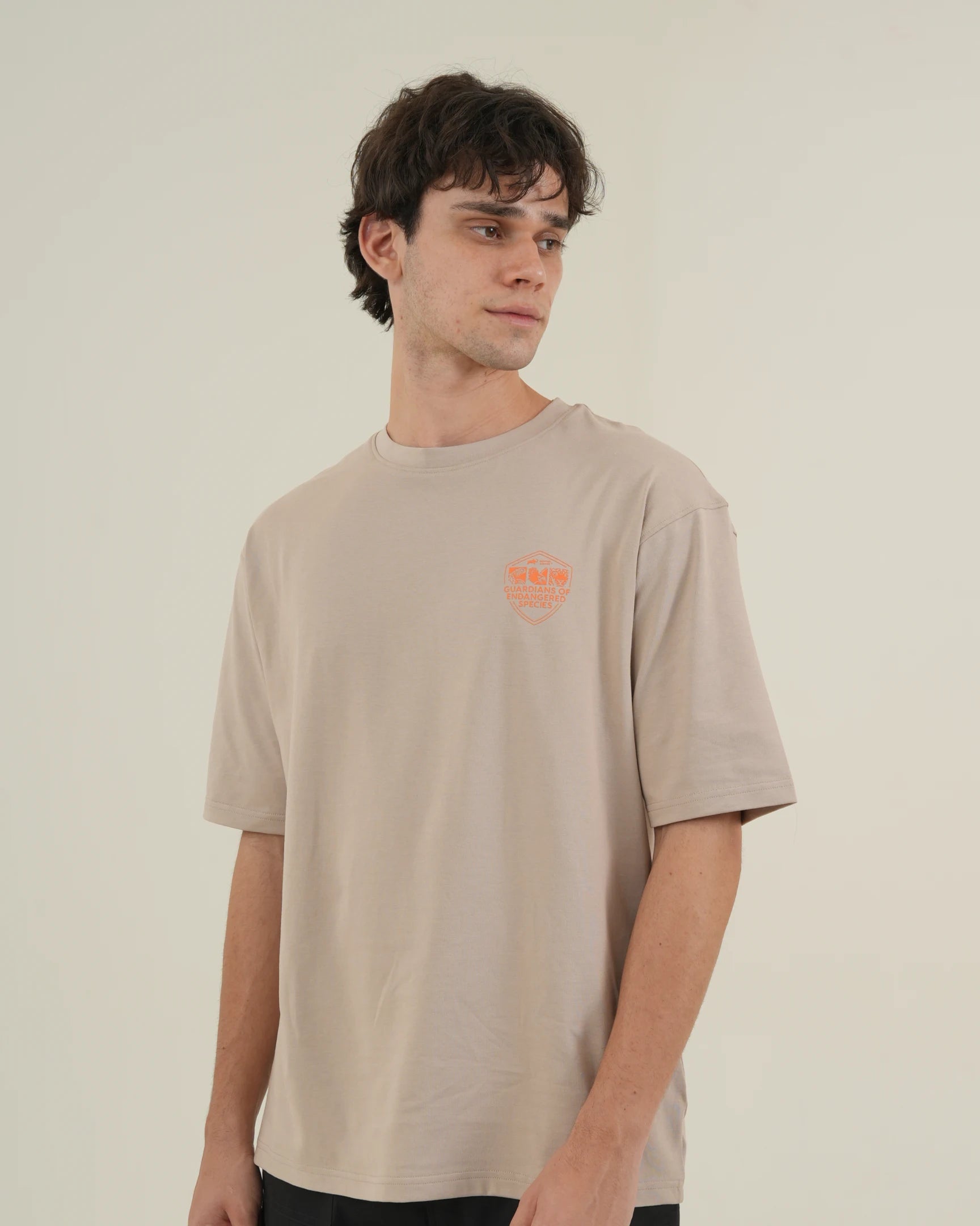 DISCOVERY Men's Rhinoceros Graphic Tee-Dune Earth